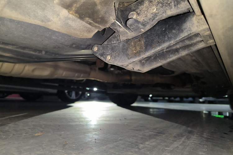 Used Land Rover Range 2020 3.0 L6 Long-Wheelbase Legacy Chassis Rear Right