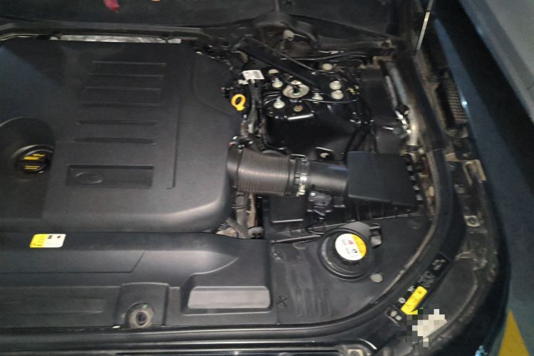 Used Land Rover Range 2020 3.0 L6 Long-Wheelbase Legacy Engine Bay Left