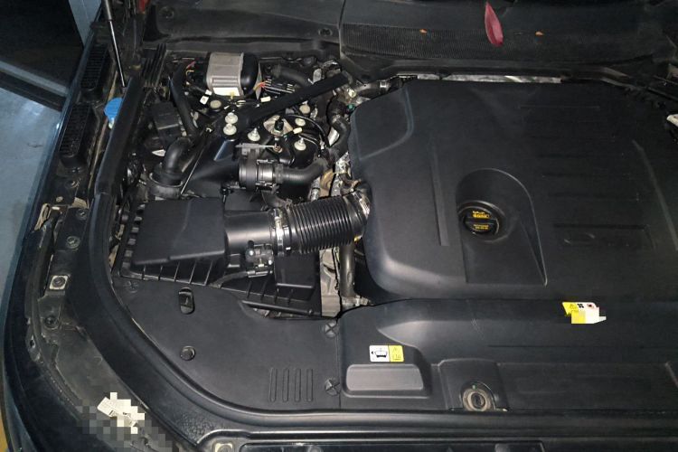 Used Land Rover Range 2020 3.0 L6 Long-Wheelbase Legacy Engine Bay Right