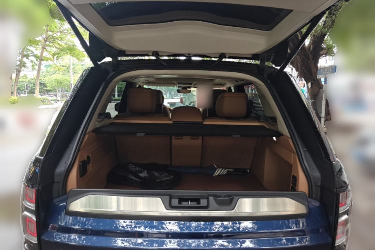 Used Land Rover Range 2020 5.0 SC V8 SVA Summit Edition Extended Version Trunk