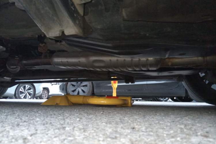 Used Land Rover Range 2020 3.0 L6 Long-Wheelbase Legacy Chassis Rear Left