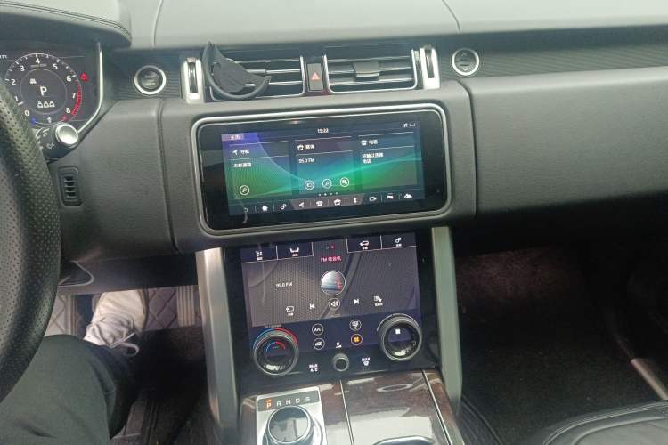 Used Land Rover Range 2020 3.0 L6 Grand Edition Audio And AC Panel