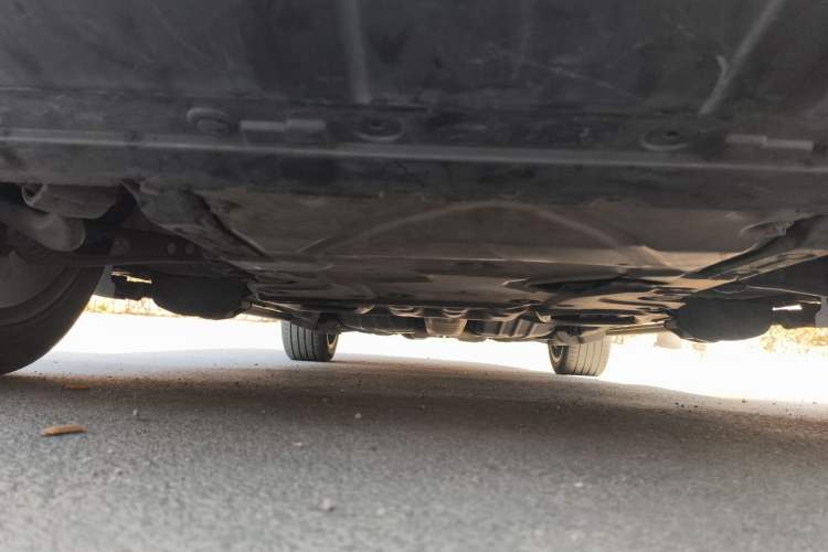 Used Land Rover Range 2020 3.0 L6 Long-Wheelbase Legacy Chassis Front