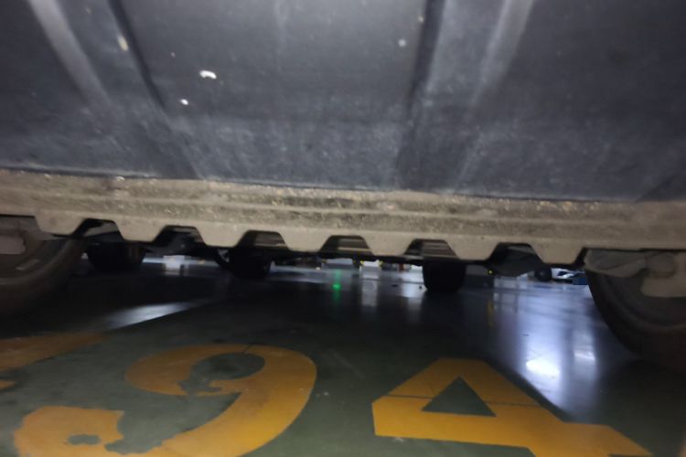 Used Land Rover Range 2020 3.0 L6 Long-Wheelbase Legacy Chassis Front