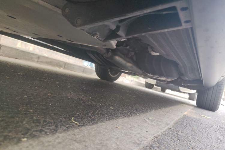Used Land Rover Range 2020 3.0 L6 Legacy Edition Chassis Front Left