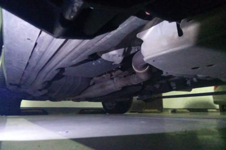 Used Land Rover Range 2020 3.0 L6 Long-Wheelbase Legacy Chassis Front Right