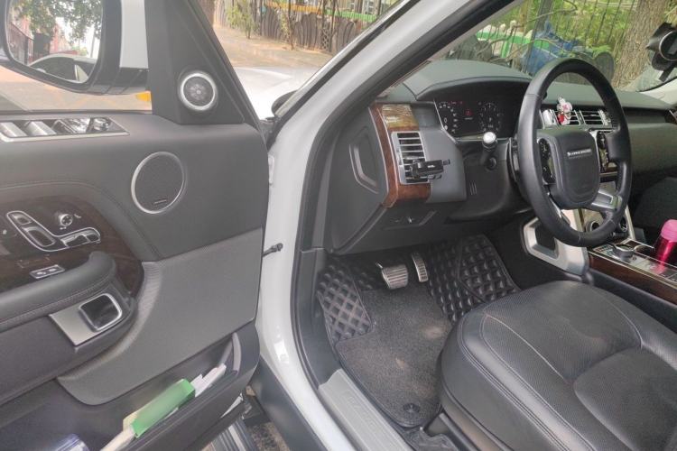 Used Land Rover Range 2020 3.0 L6 Legacy Edition Driver Seat