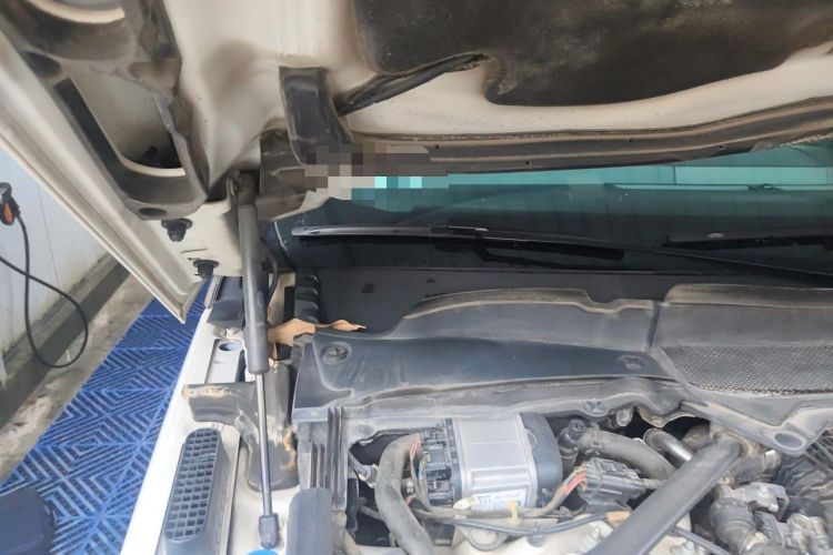 Used Land Rover Range 2020 3.0 L6 Long-Wheelbase Legacy Engine Bay Right