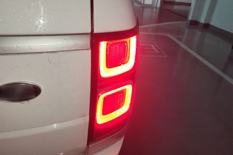 Used Land Rover Range 2020 3.0 L6 Grand Edition Exterior 3
