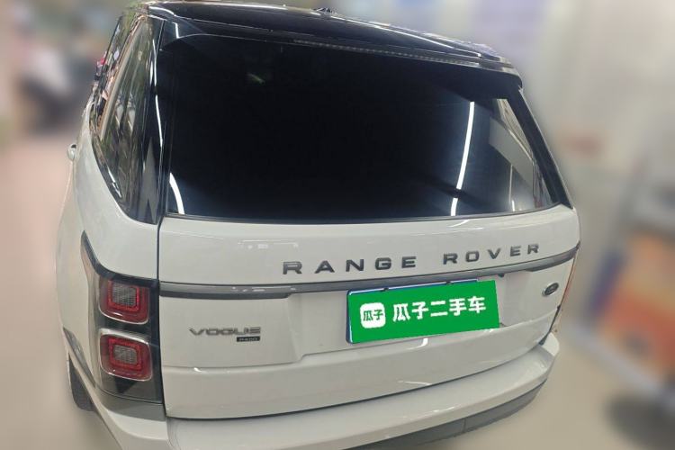 Used Land Rover Range 2020 3.0 L6 Long-Wheelbase Legacy Exterior 4