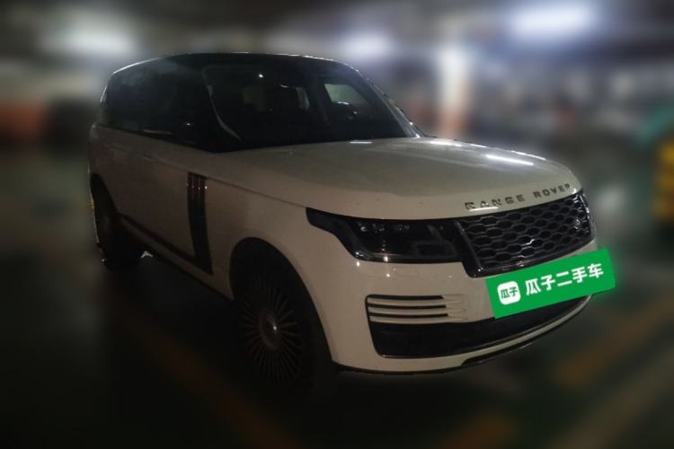 Used Land Rover Range 2020 3.0 L6 Grand Edition Front Right 45 Deg