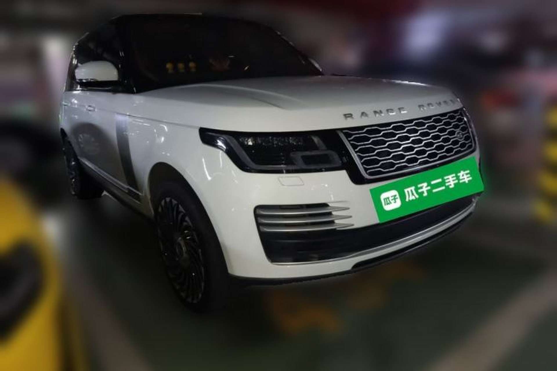 Used Land Rover Range 2020 3.0 L6 Long-Wheelbase Legacy Front Right 45 Deg