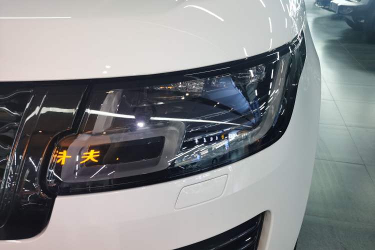 Used Land Rover Range 2020 3.0 L6 Grand Edition Left Front Headlight