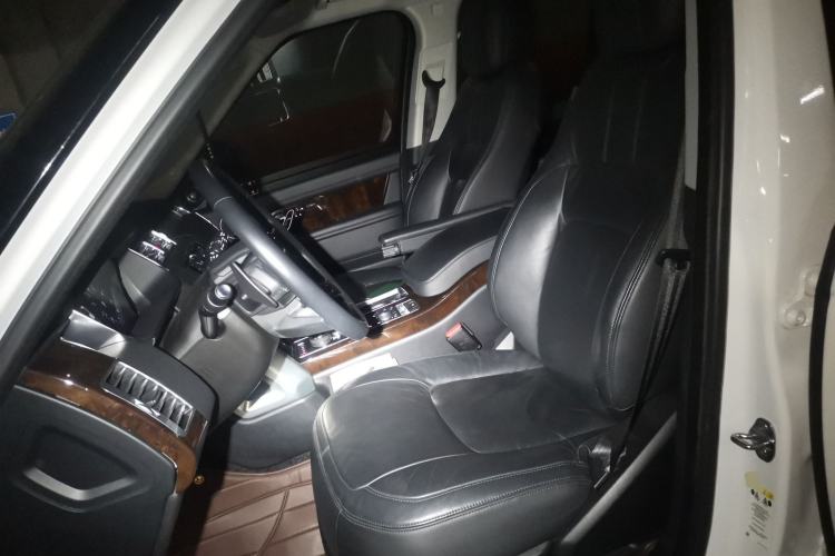 Used Land Rover Range 2020 3.0 L6 Grand Edition Left Front Seat