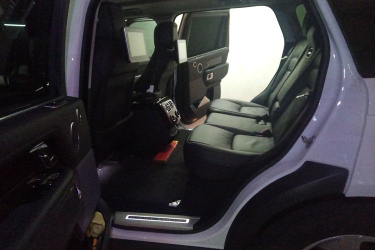 Used Land Rover Range 2020 3.0 L6 Long-Wheelbase Legacy Left Rear Seat