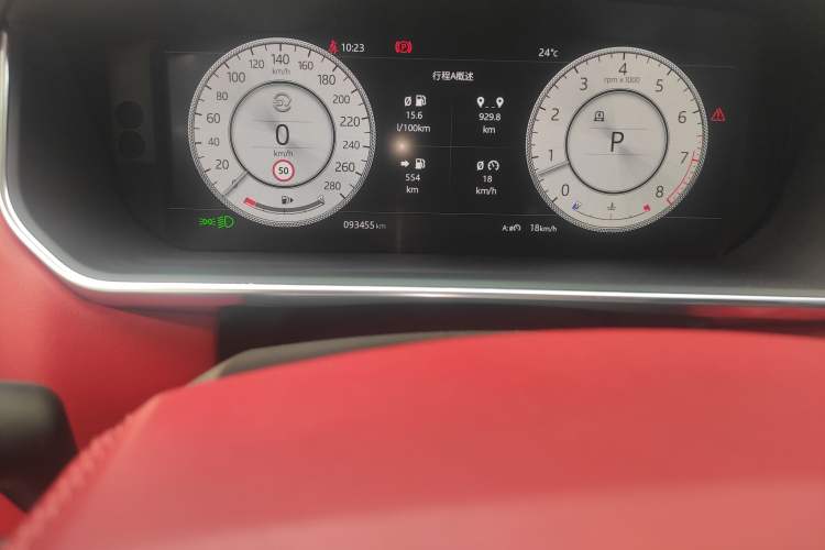 Used Land Rover Range 2020 3.0 L6 Prestige Extended-Length Version Odometer Close Up