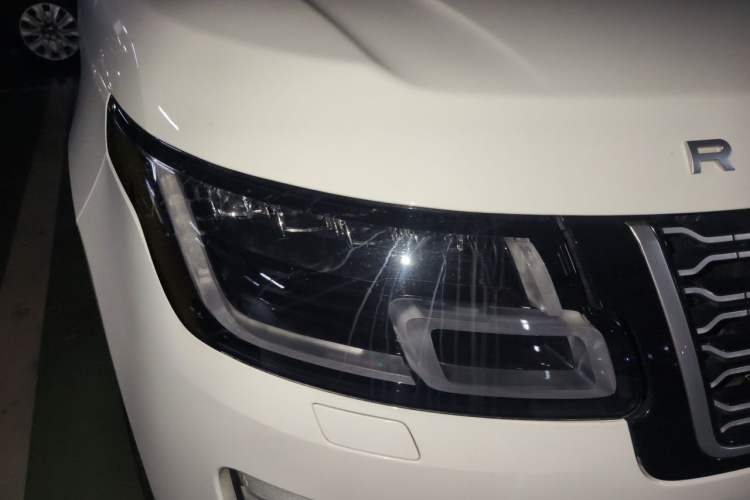 Used Land Rover Range 2020 3.0 L6 Long-Wheelbase Legacy Right Front Headlight