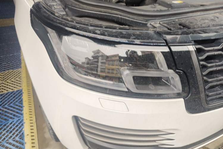 Used Land Rover Range 2020 3.0 L6 Long-Wheelbase Legacy Right Front Headlight