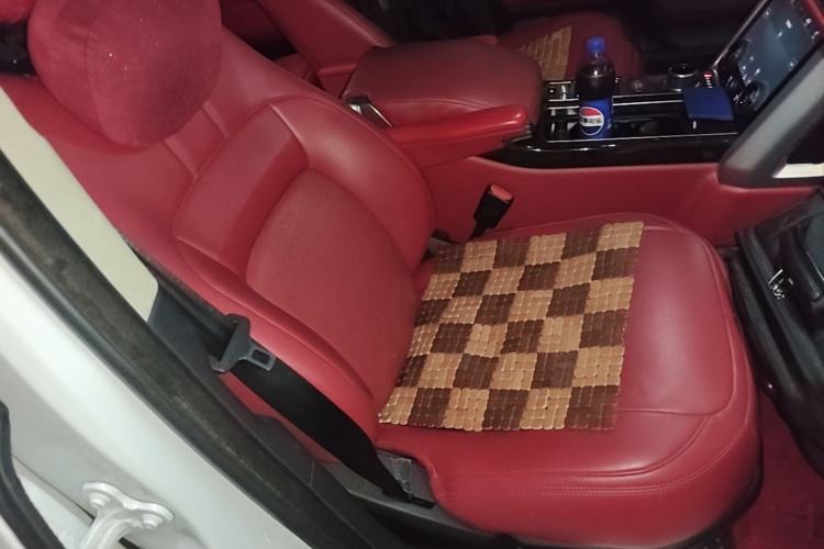 Used Land Rover Range 2020 3.0 L6 Grand Edition Right Front Seat