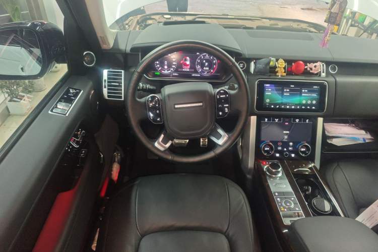 Used Land Rover Range 2020 3.0 L6 Long-Wheelbase Legacy Steering Wheel