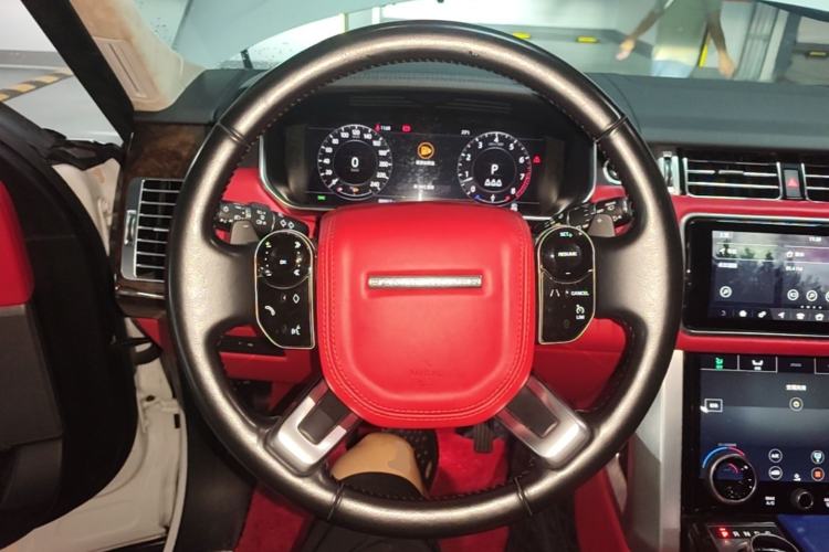 Used Land Rover Range 2020 3.0 L6 Grand Edition Steering Wheel