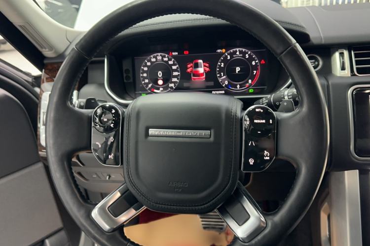 Used Land Rover Range 2020 3.0 L6 Long-Wheelbase Legacy Steering Wheel