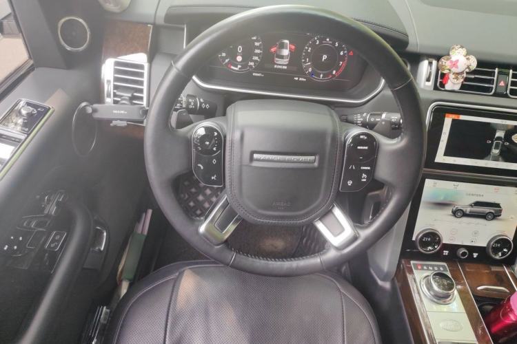 Used Land Rover Range 2020 3.0 L6 Legacy Edition Steering Wheel