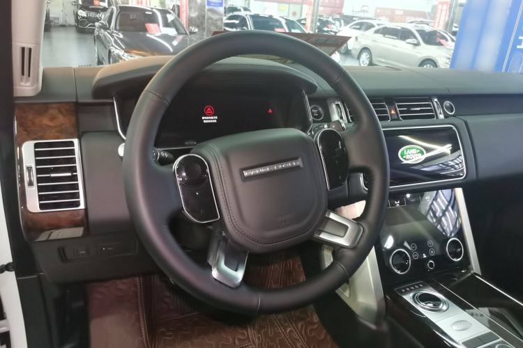 Used Land Rover Range 2020 3.0 L6 Grand Edition Steering Wheel