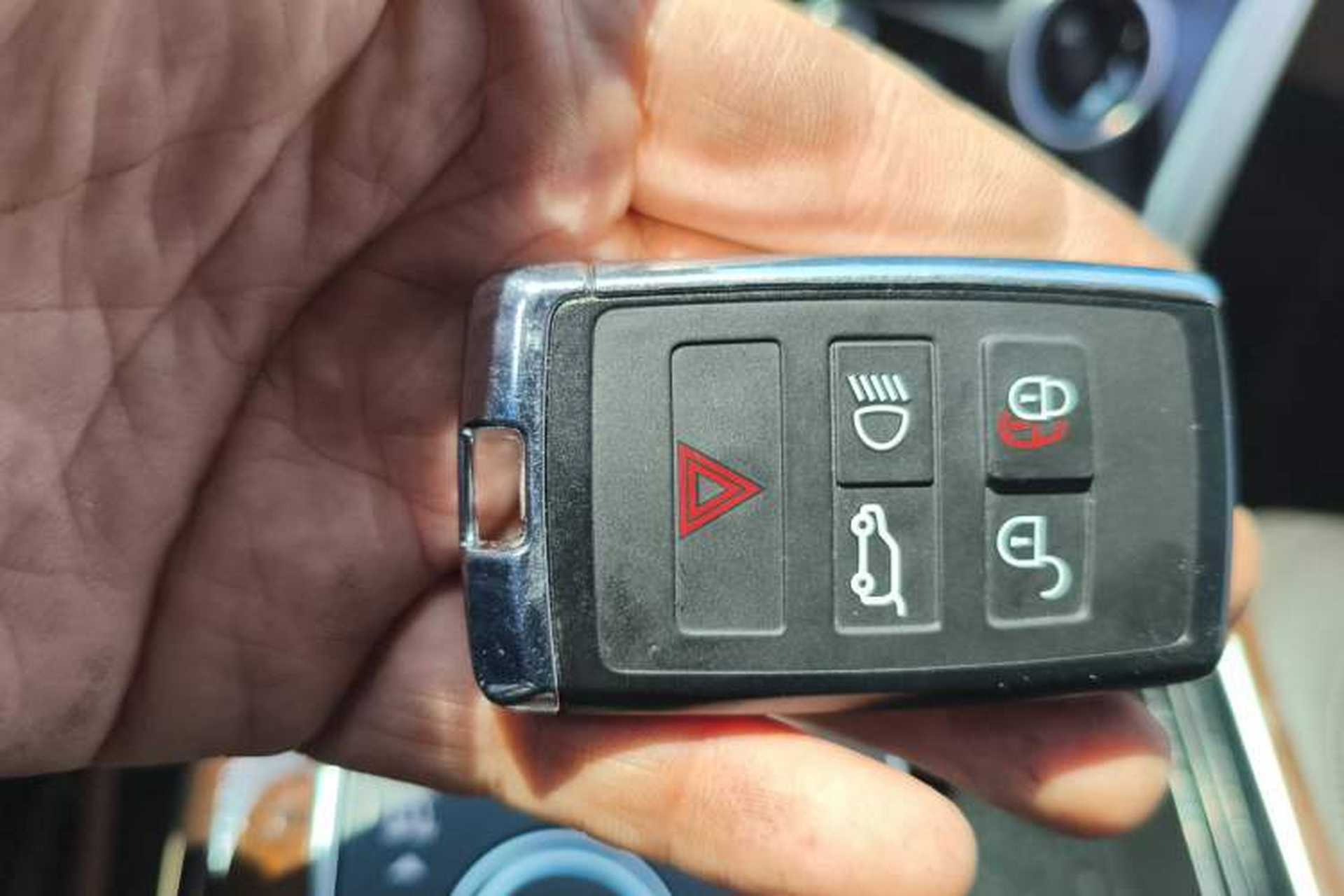 Used Land Rover Range 2020 3.0 L6 Long-Wheelbase Legacy Vehicle Key