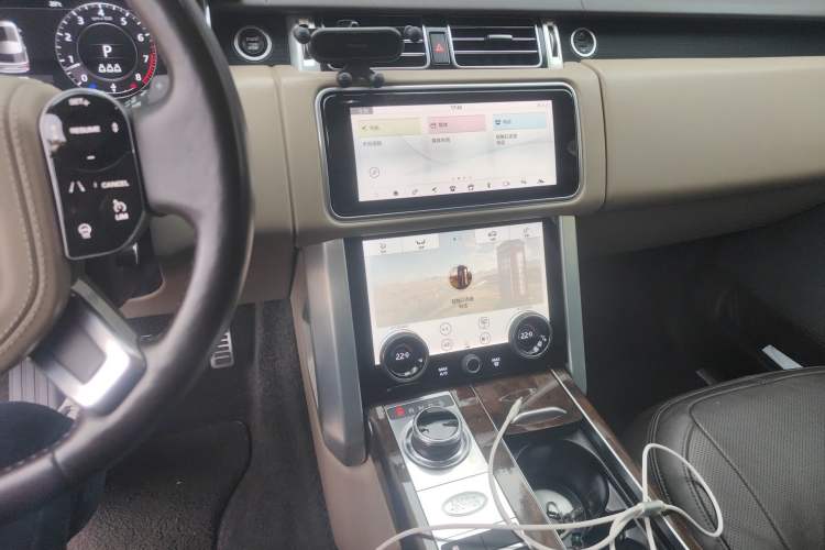 Used Land Rover Range 2021 3.0 L6 Century Extended Classic Edition Audio And AC Panel