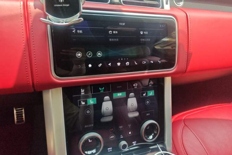 Used Land Rover Range  Audio And AC Panel