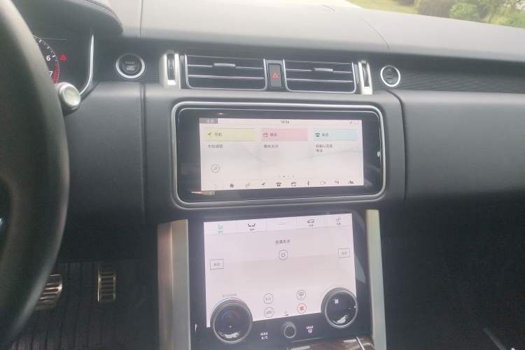 Used Land Rover Range 2021 3.0 L6 Century Extended Classic Edition Audio And AC Panel
