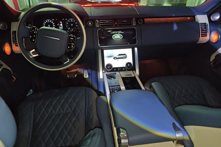 Used Land Rover Range  Center Console