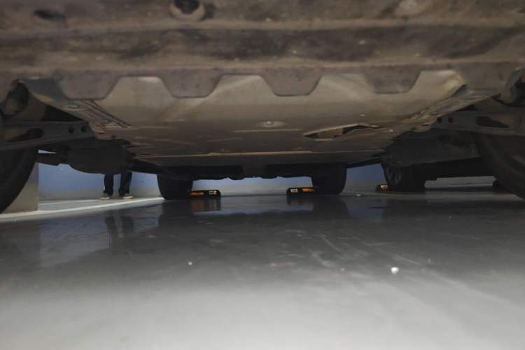 Used Land Rover Range 2021 3.0 L6 Century Extended Classic Edition Chassis Front