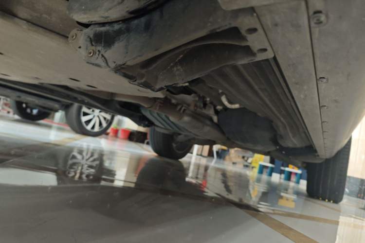 Used Land Rover Range 2021 3.0 L6 Century Extended Classic Edition Chassis Front Left
