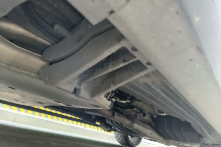 Used Land Rover Range 2021 3.0 L6 Century Extended Classic Edition Chassis Front Left