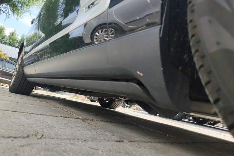 Used Land Rover Range 2021 3.0 L6 Century Extended Classic Edition Chassis Front Right
