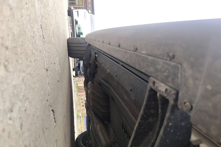 Used Land Rover Range 2021 3.0 L6 Century Extended Classic Edition Chassis Front Right