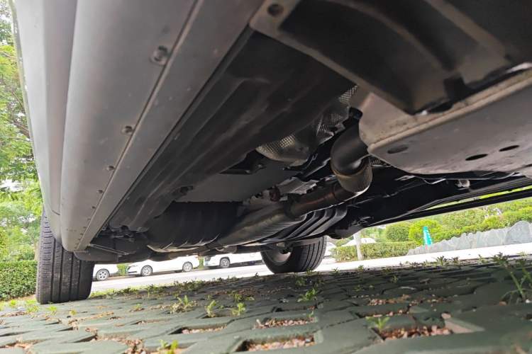 Used Land Rover Range 2021 3.0 L6 Century Extended Classic Edition Chassis Front Right