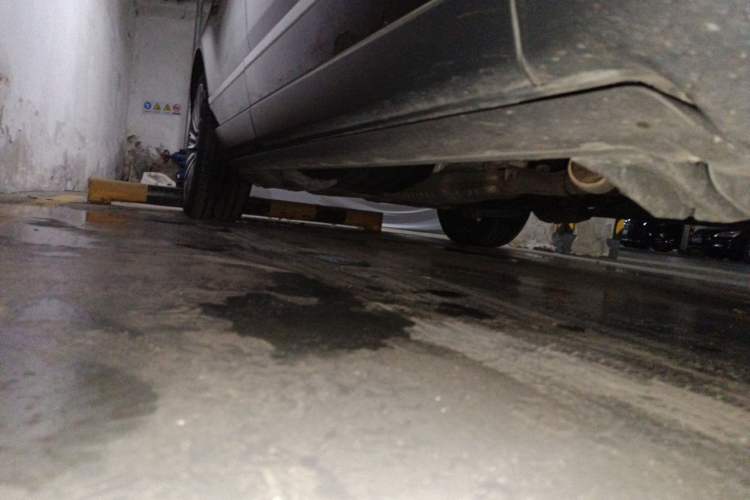 Used Land Rover Range 2021 3.0 L6 Century Extended Classic Edition Chassis Front Right