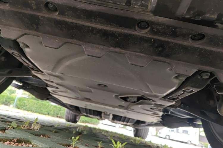 Used Land Rover Range 2021 3.0 L6 Century Extended Classic Edition Chassis Front