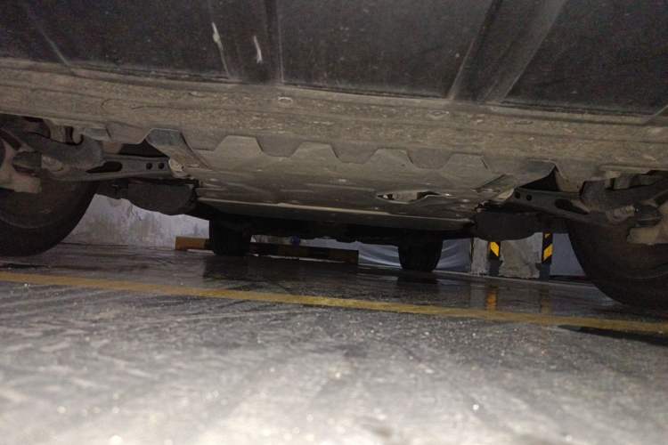 Used Land Rover Range 2021 3.0 L6 Century Extended Classic Edition Chassis Front