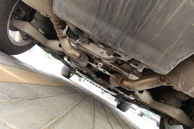 Used Land Rover Range 2021 3.0 L6 Centennial Edition Chassis Rear