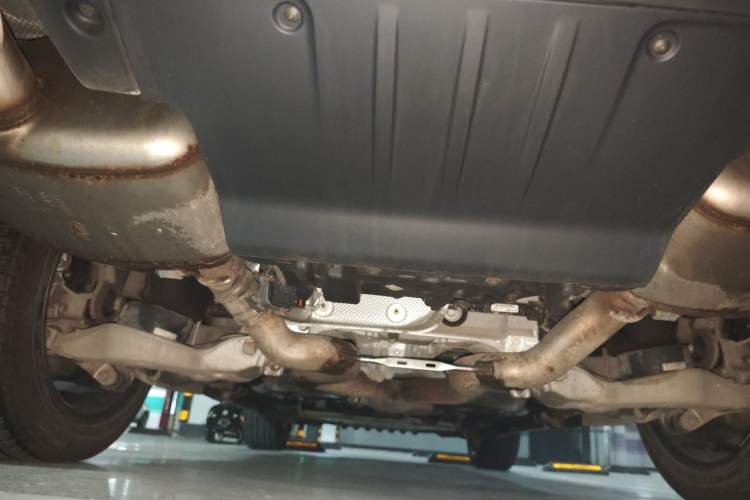 Used Land Rover Range 2021 3.0 L6 Grand Edition Chassis Rear