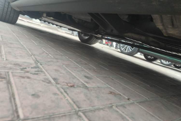 Used Land Rover Range 2021 3.0 L6 Century Extended Classic Edition Chassis Rear Left
