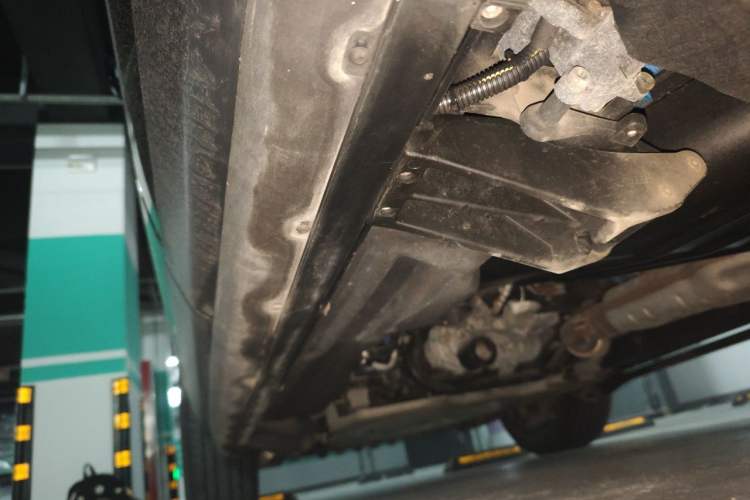 Used Land Rover Range 2021 3.0 L6 Grand Edition Chassis Rear Left