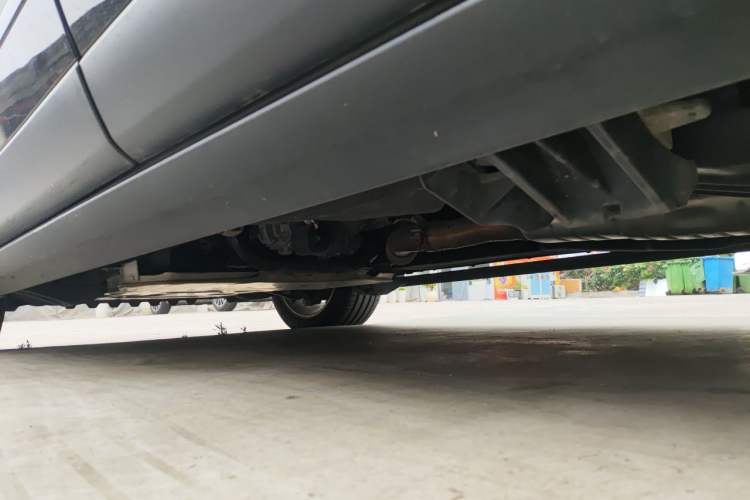 Used Land Rover Range 2021 3.0 L6 Century Extended Classic Edition Chassis Rear Left