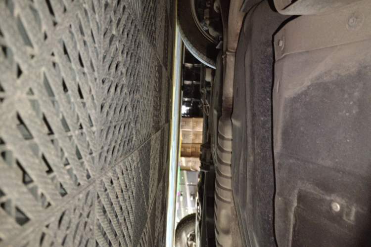 Used Land Rover Range 2021 3.0 L6 Century Extended Classic Edition Chassis Rear Right