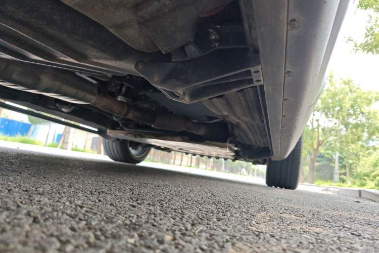 Used Land Rover Range 2021 3.0 L6 Century Extended Classic Edition Chassis Rear Right