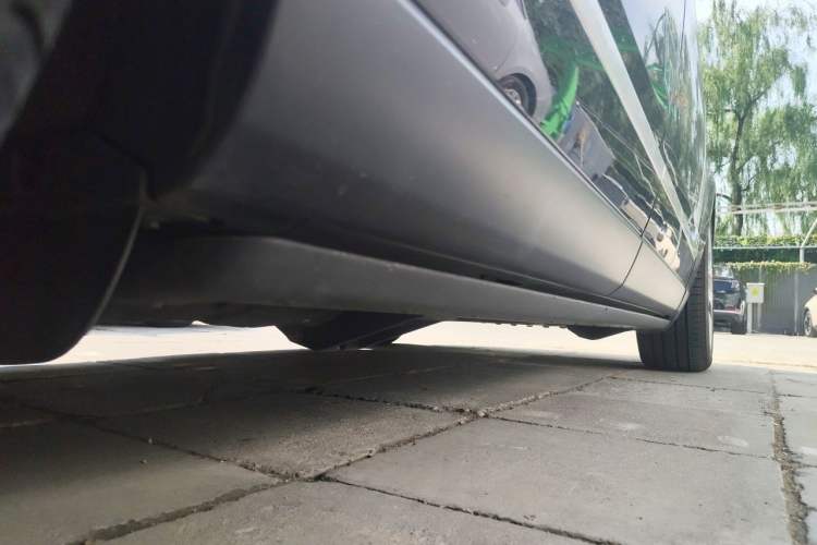 Used Land Rover Range 2021 3.0 L6 Century Extended Classic Edition Chassis Rear Right